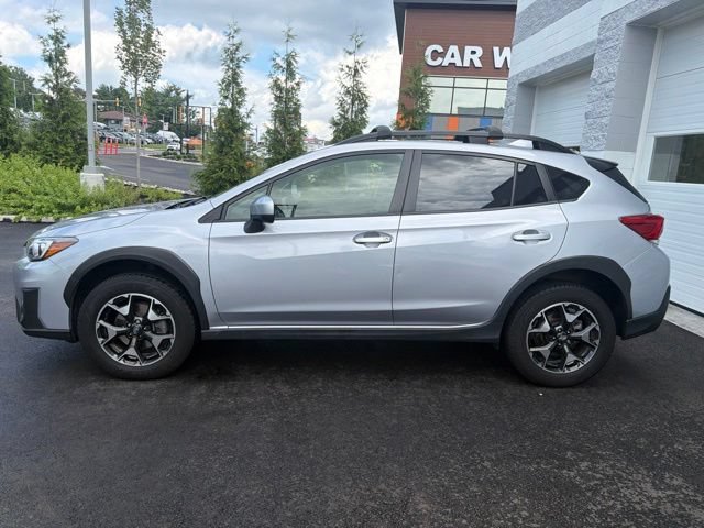 Used 2020 Subaru Crosstrek 2.0i Premium w/ Moonroof Package 1 AWD/4WD image 3