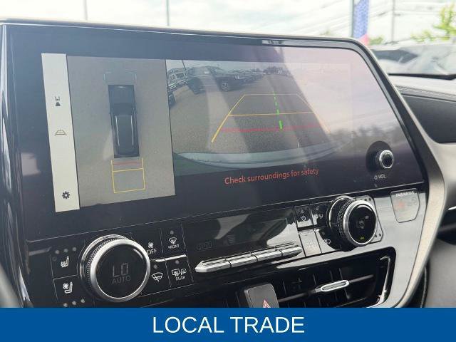 Used 2023 Toyota Highlander Limited AWD/4WD image 7