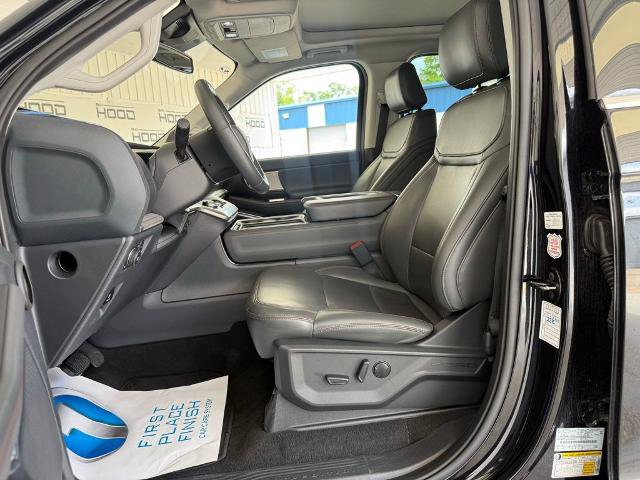 Certified 2025 Ford Expedition Active AWD/4WD image 6