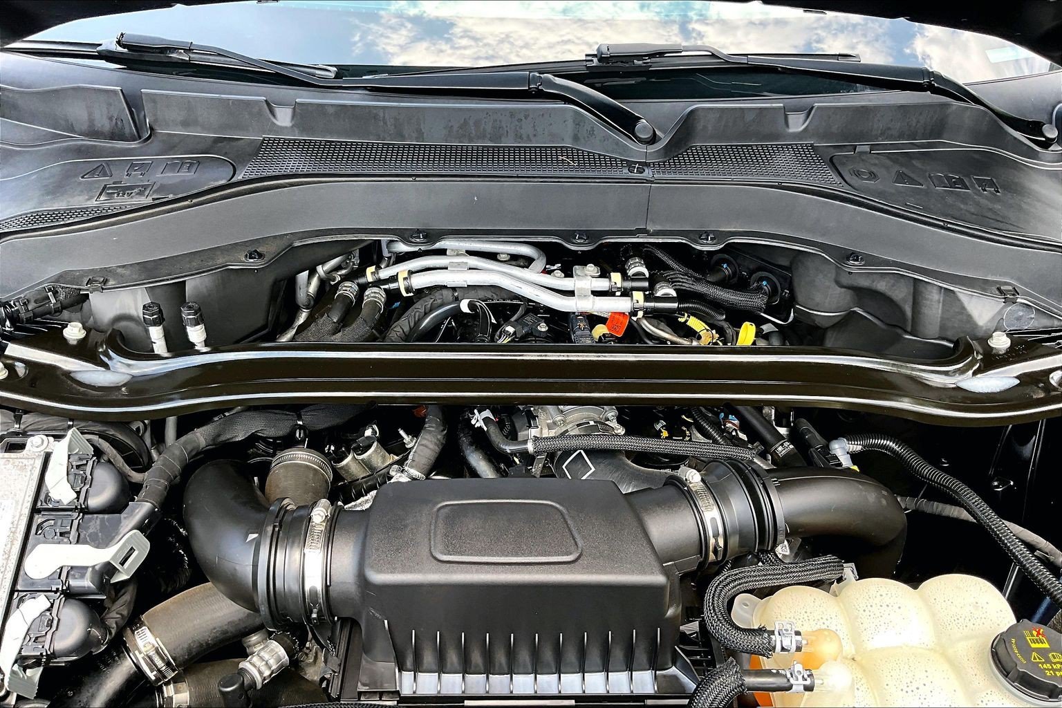 Certified 2022 Ford Explorer ST w/ Equipment Group 401A AWD/4WD image 9