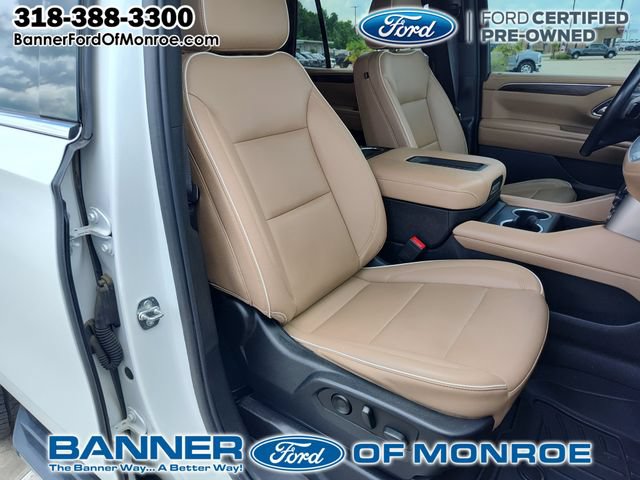 Used 2023 Chevrolet Tahoe Premier AWD/4WD image 25