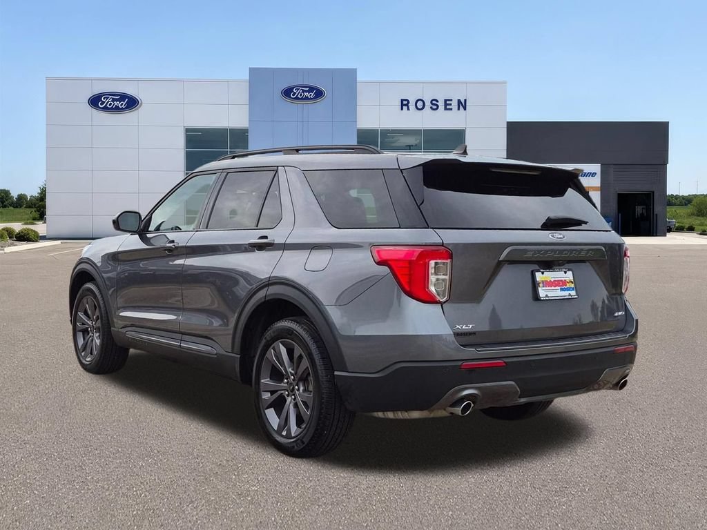Certified 2024 Ford Explorer XLT w/ Equipment Group 202A AWD/4WD image 5