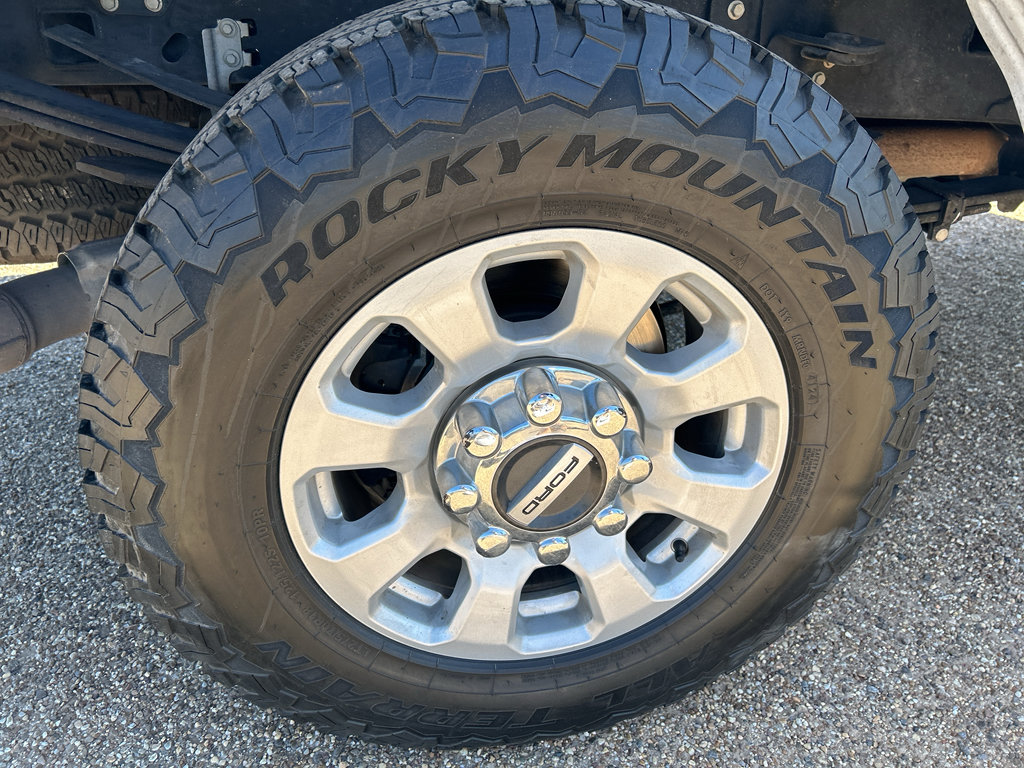 Certified 2024 Ford F250 XLT w/ FX4 Off-Road Package AWD/4WD image 9