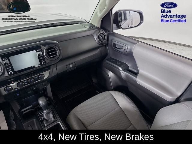 Used 2021 Toyota Tacoma SR AWD/4WD image 21