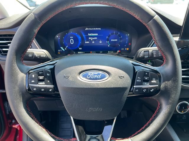 Certified 2022 Ford Escape SEL w/ SEL Stealth AWD Package image 15