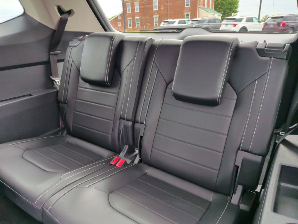 Used 2021 Volkswagen Atlas SEL Premium AWD/4WD image 18