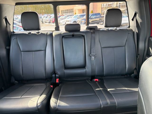 Certified 2020 Ford F350 Lariat w/ Chrome Package image 19