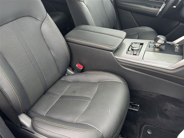 Used 2025 MAZDA CX-70 Plug-In Hybrid w/ Premium Pkg AWD/4WD image 14