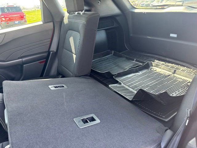 Certified 2024 Ford Escape Active image 26