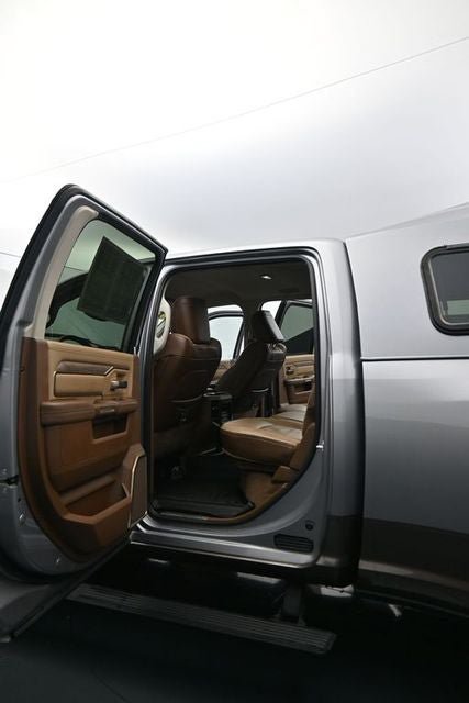 Used 2023 RAM 3500 Limited AWD/4WD image 15