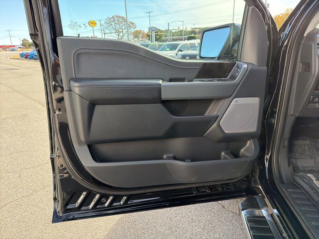 Certified 2023 Ford F150 Lariat w/ Trailer Tow Package image 14