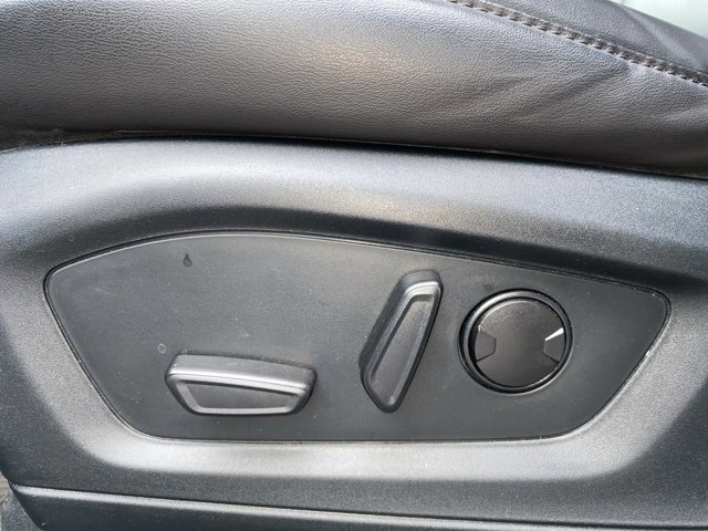 Certified 2023 Ford Explorer XLT w/ Equipment Group 202A image 20