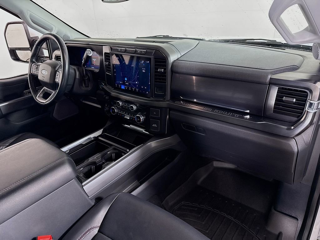 Certified 2023 Ford F250 Lariat w/ Sport Appearance Package image 30