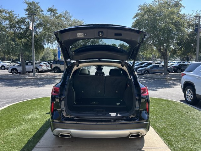 Used 2021 INFINITI QX50 Essential w/ Cargo Package FWD image 5