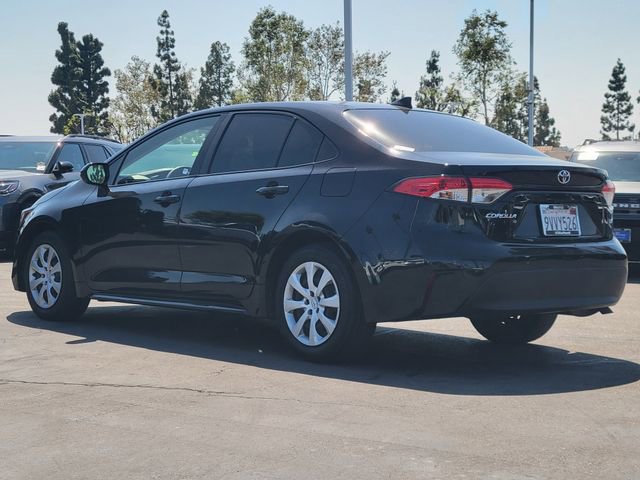 Used 2024 Toyota Corolla LE FWD video 2