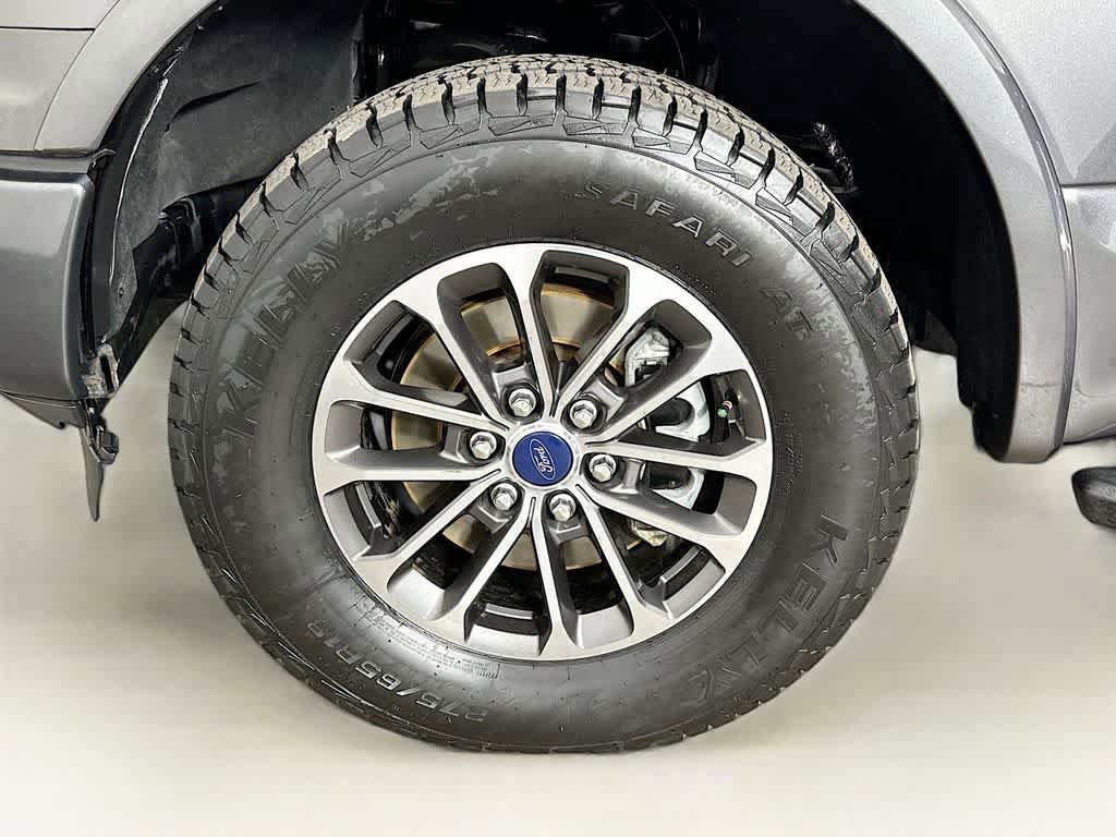Certified 2019 Ford F150 XLT w/ Equipment Group 302A Luxury AWD/4WD image 8