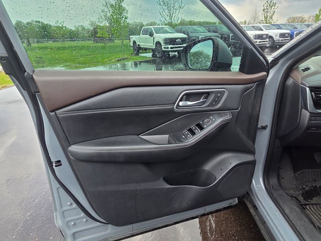 Used 2021 Nissan Rogue SL w/ Premium Package FWD image 25