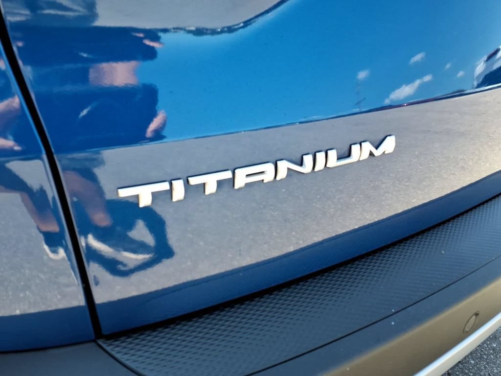 Certified 2022 Ford Escape Titanium FWD image 7