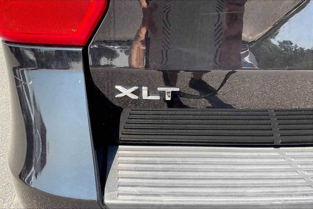 Certified 2020 Ford Expedition XLT w/ Equipment Group 202A RWD image 8