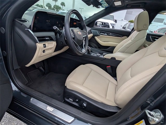 Used 2025 Cadillac CT5 Premium Luxury image 6