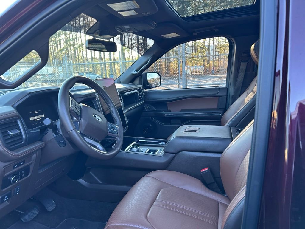 Certified 2024 Ford Expedition Max King Ranch image 9