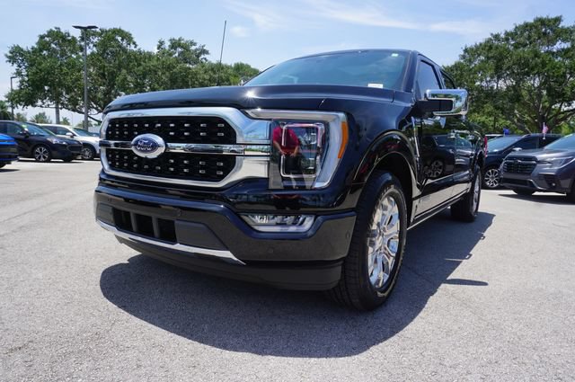 Certified 2022 Ford F150 Platinum w/ Equipment Group 701A High RWD image 32
