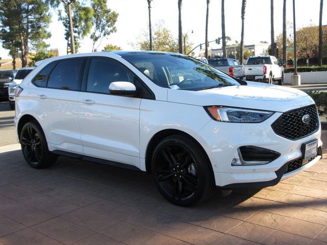 Certified 2020 Ford Edge ST w/ Equipment Group 401A image 6