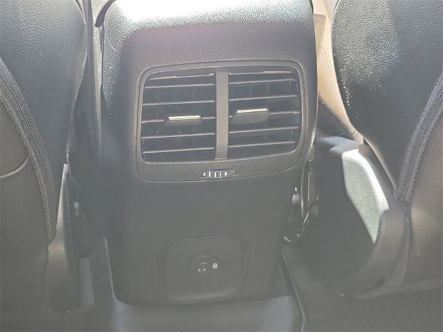 Certified 2022 Ford Escape Titanium image 17