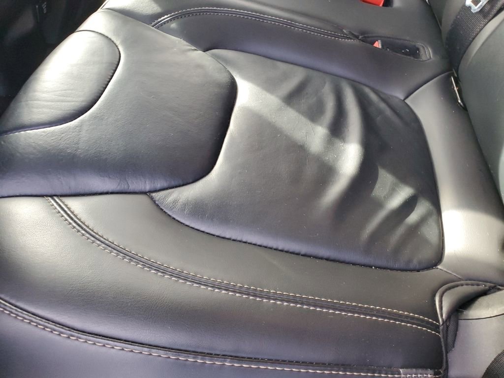 Used 2016 Jeep Cherokee Limited image 10