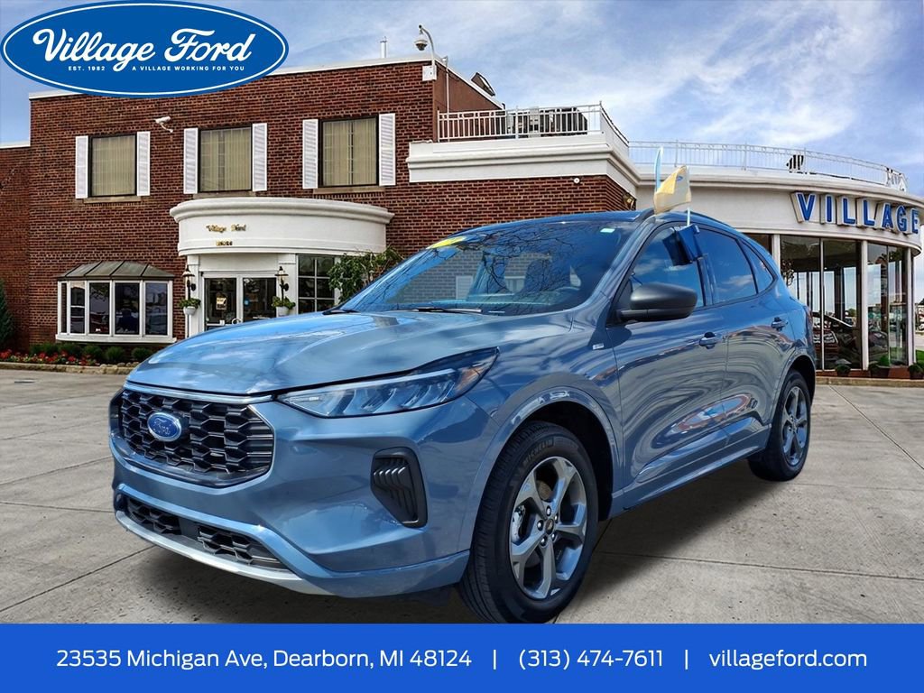 Certified 2024 Ford Escape ST-Line w/ Tech Pack #1 AWD/4WD image 1