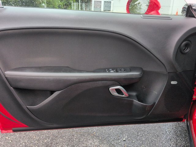 Used 2019 Dodge Challenger R/T RWD image 13