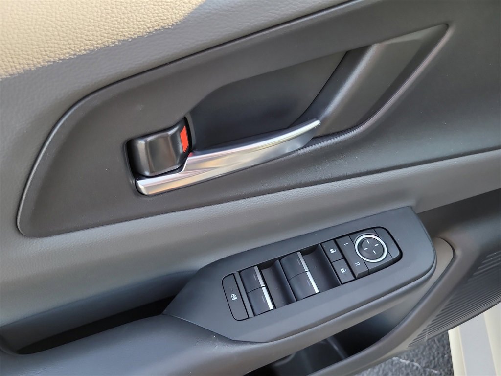 Used 2026 Toyota Prius XLE image 14