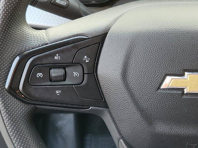 Used 2025 Chevrolet Trax LS w/ LS Convenience Package FWD image 14