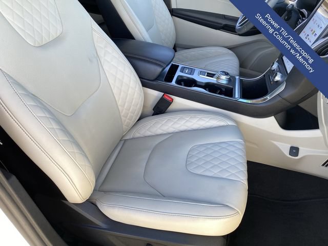 Certified 2024 Ford Edge Titanium w/ Equipment Group 301A AWD/4WD image 14