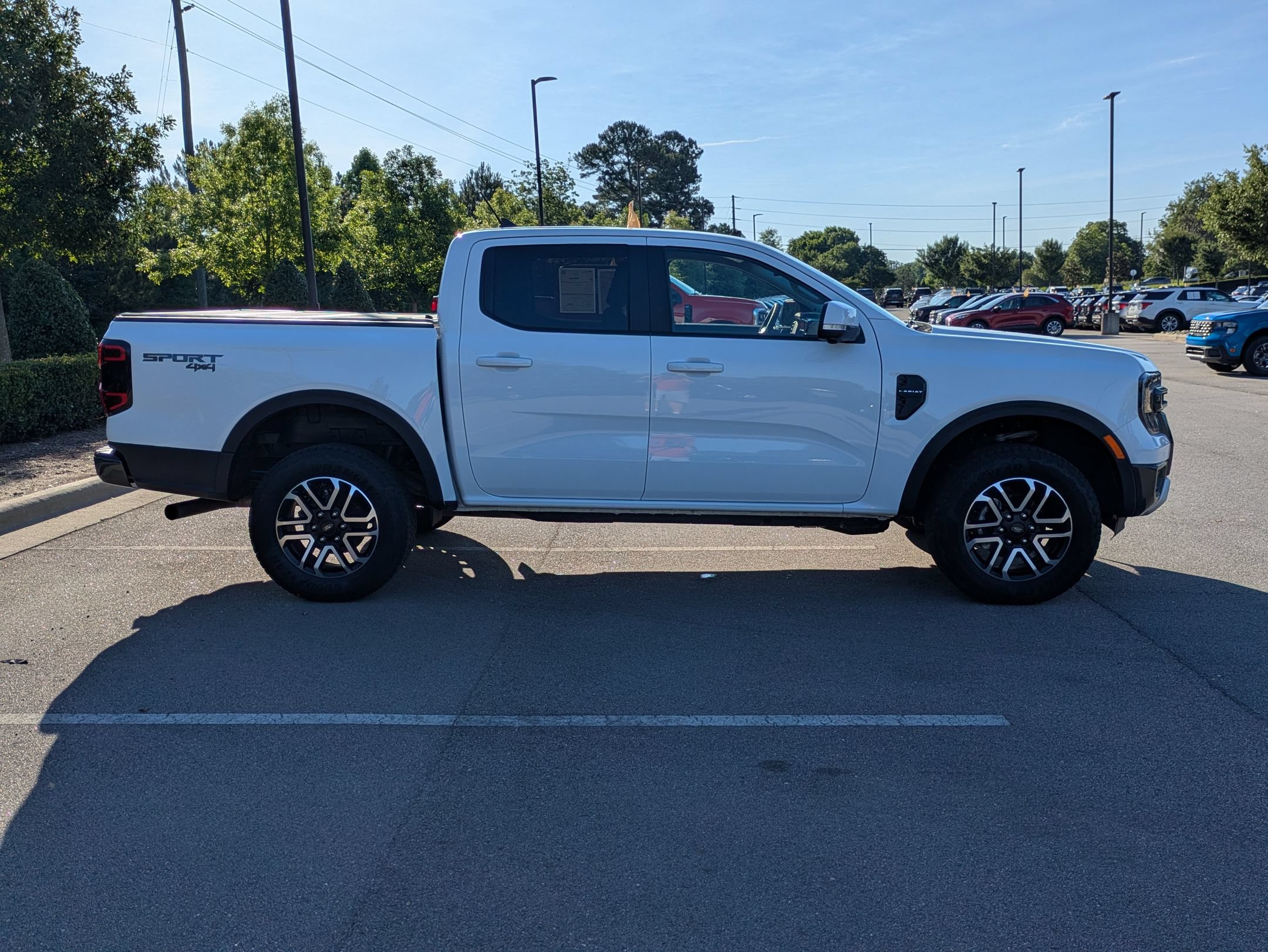 Certified 2025 Ford Ranger Lariat w/ Advanced Towing Package AWD/4WD image 3