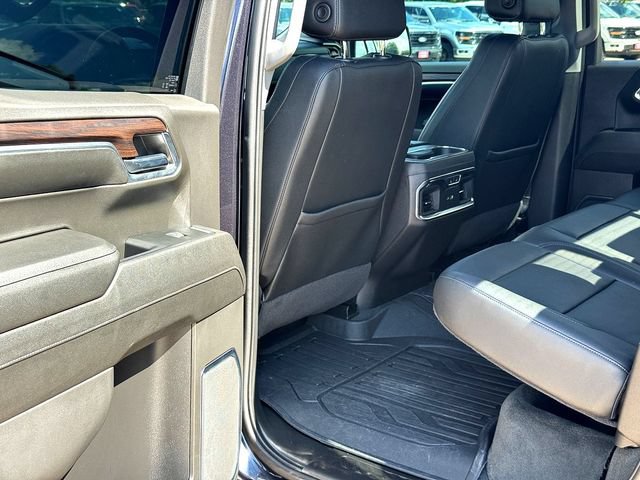 Used 2024 GMC Sierra 1500 SLT AWD/4WD image 23