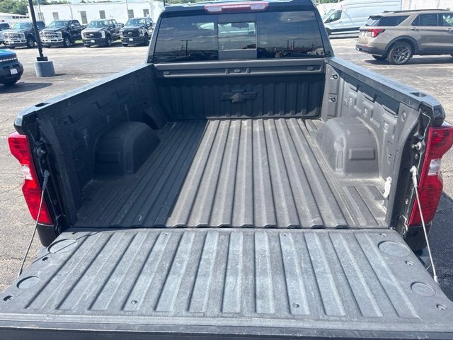 Used 2020 Chevrolet Silverado 1500 LT w/ All-Star Edition AWD/4WD image 17