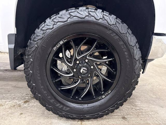 Used 2025 Chevrolet Silverado 1500 W/T w/ WT Value Package AWD/4WD image 19