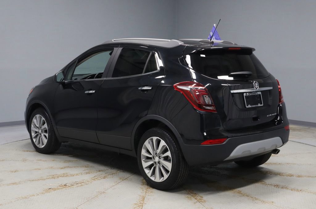 Used 2020 Buick Encore Preferred w/ Safety Package image 3