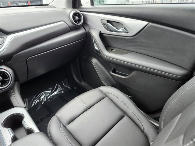 Used 2024 Chevrolet Blazer LT w/ Midnight/Sport Edition image 15