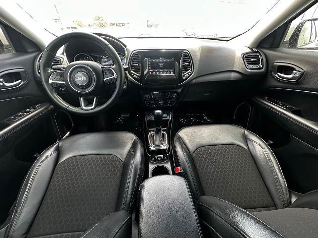 Used 2020 Jeep Compass Latitude FWD image 10