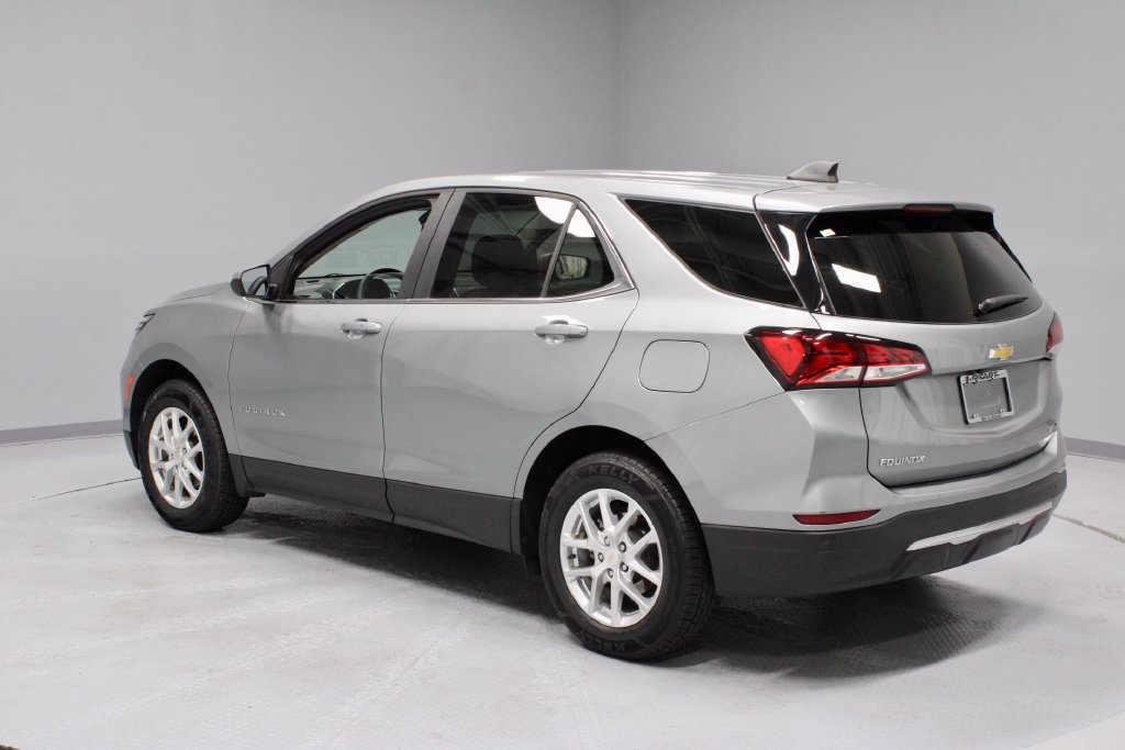 Used 2023 Chevrolet Equinox LT AWD/4WD image 8