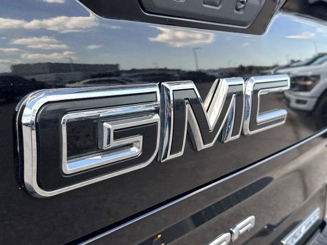Used 2021 GMC Sierra 1500 Elevation AWD/4WD image 12