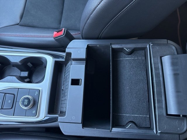 Certified 2022 Ford Explorer ST-Line w/ Class IV Trailer Tow Package image 28