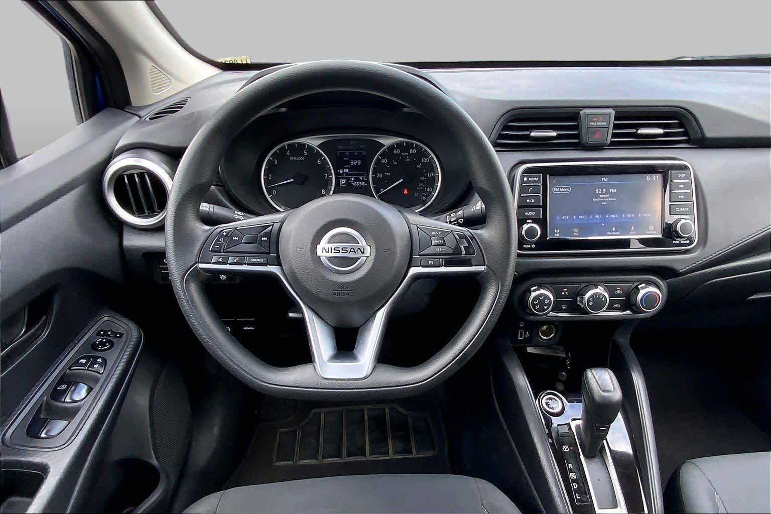 Used 2020 Nissan Versa S FWD image 6
