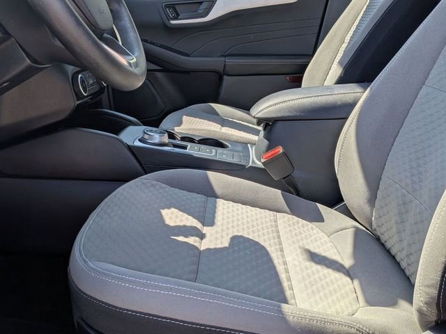 Certified 2022 Ford Escape SE AWD/4WD image 12