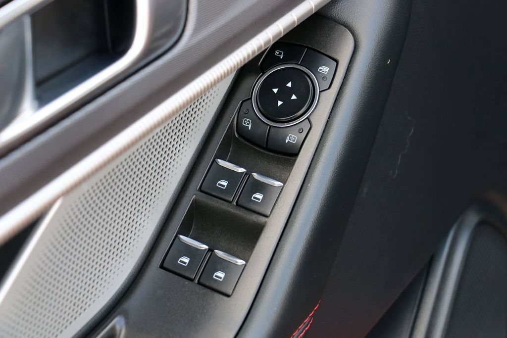 Certified 2025 Ford Explorer ST AWD/4WD image 17