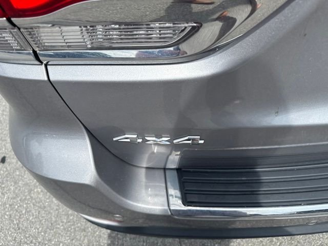 Used 2019 Jeep Grand Cherokee Limited AWD/4WD image 15