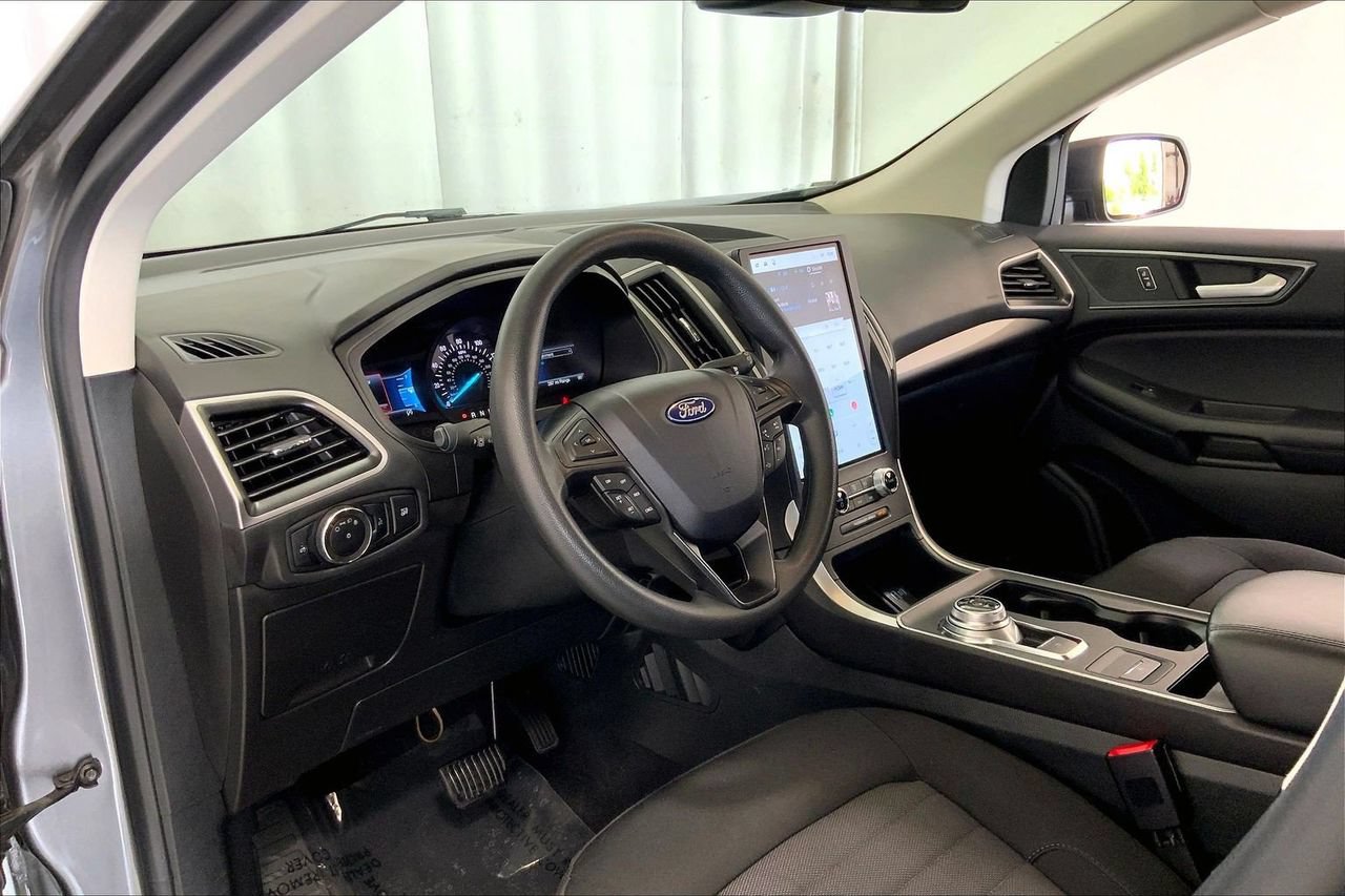 Certified 2024 Ford Edge SE AWD/4WD image 14