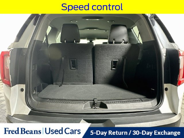 Used 2023 GMC Acadia SLT AWD/4WD image 34